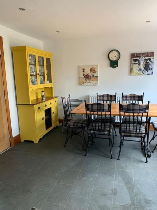 Cladach Cottage - Seafront Isle of Whithorn Exterior foto